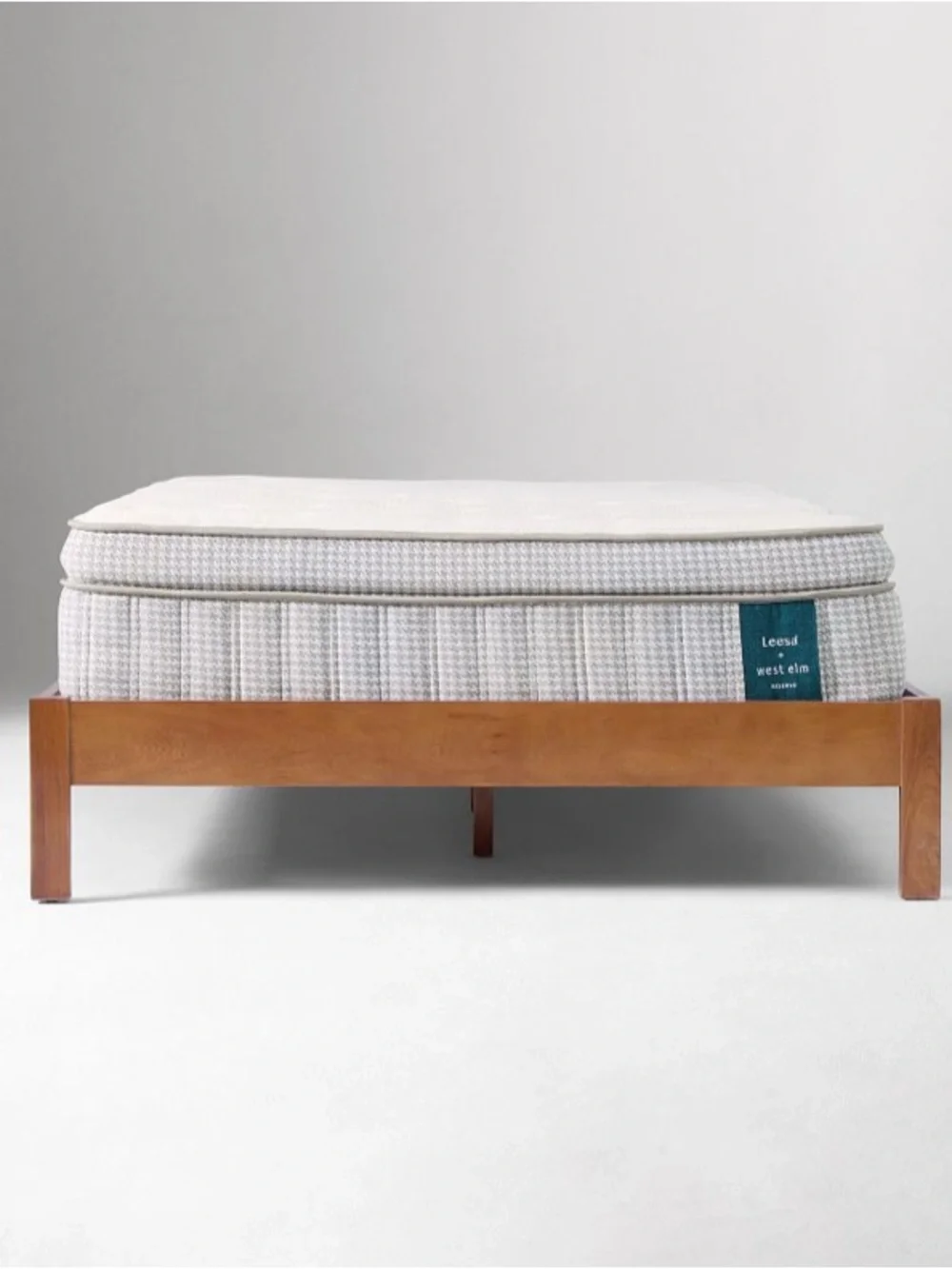 LESESA X WEST ELM QUEEN SIZE NON TOXIC MATTRESS HYBRID - NEW